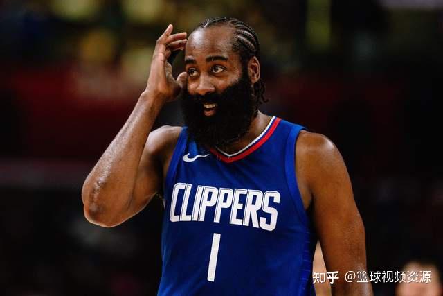 詹姆斯毫无争议登顶！NBA历史20大小前锋全新评选揭晓